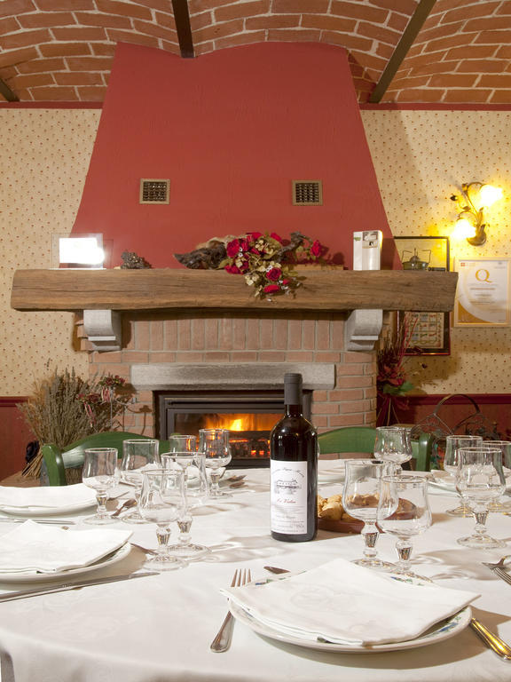 Cascina Papa Mora Cellarengo